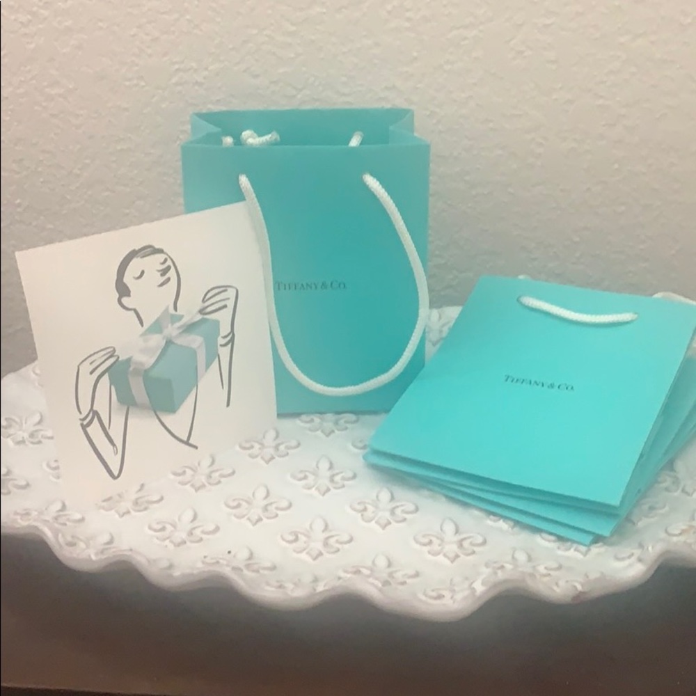 5 Tiffany & Co. Small gift bags!!!
